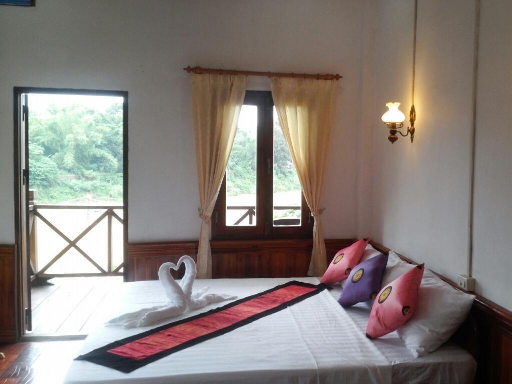 Namkhan Riverside Hotel Luang Prabang Exterior photo
