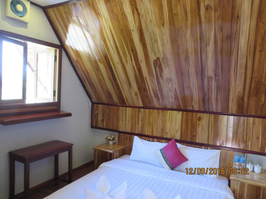 Namkhan Riverside Hotel Luang Prabang Exterior photo